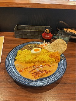 お昼はカレー✨✨久しぶりに子どもと楽しい休日です